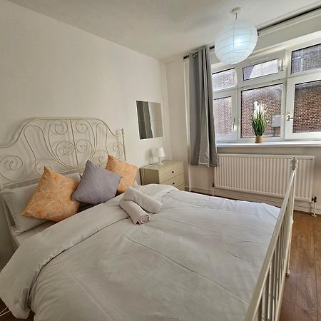 Towerhill Rooms Londra Dış mekan fotoğraf