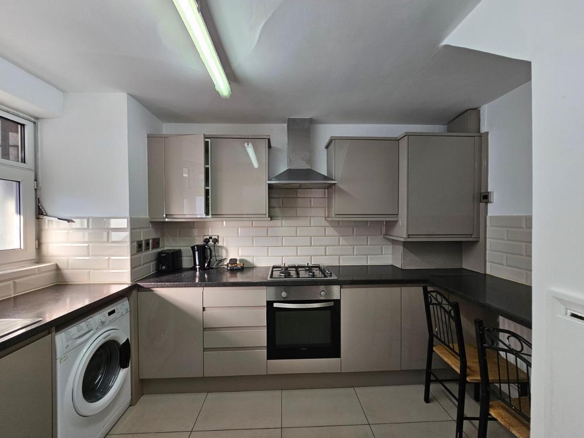 Towerhill Rooms Londra Dış mekan fotoğraf