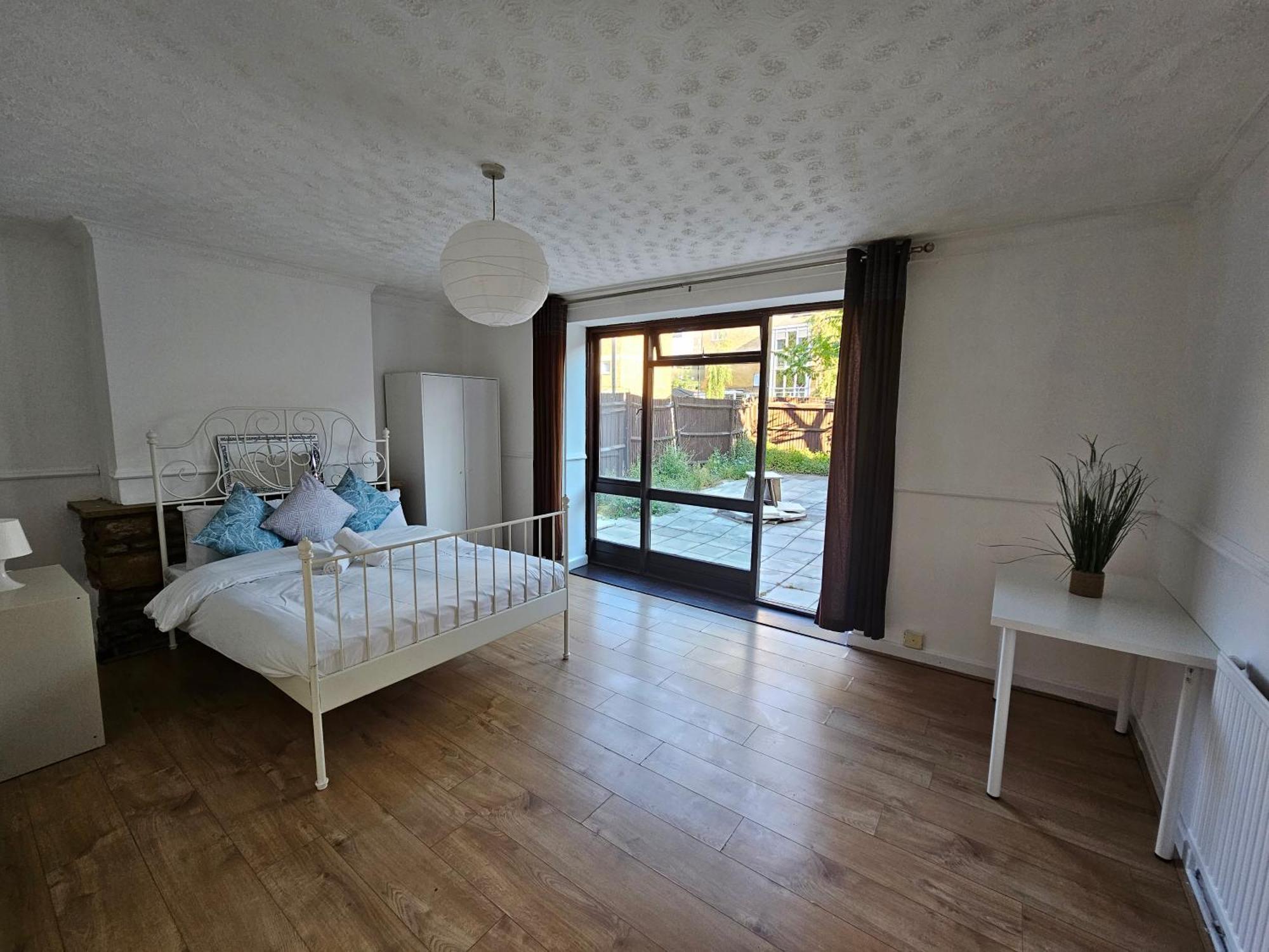 Towerhill Rooms Londra Dış mekan fotoğraf